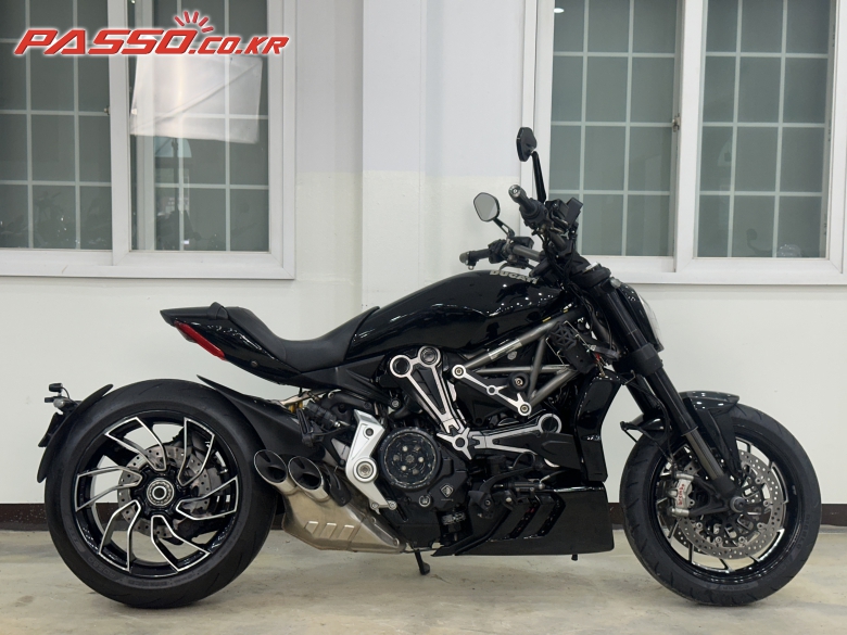 Ducati X 디아벨 S
