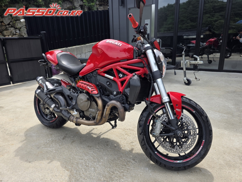 Ducati 몬스터 821