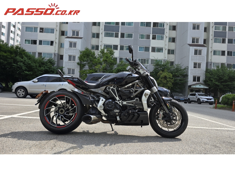 Ducati X 디아벨 S