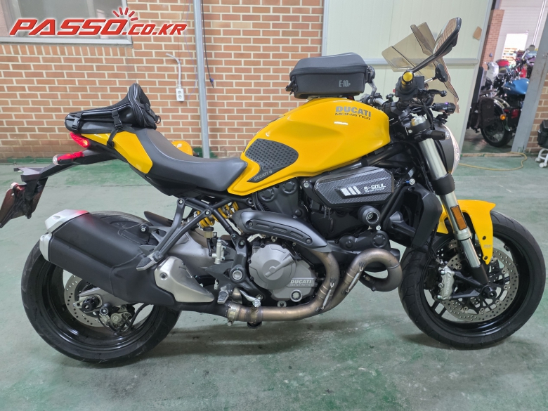 Ducati 몬스터 821