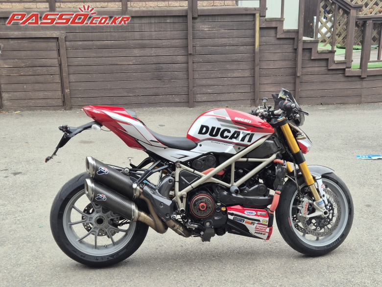 Ducati 스트리트파이터 S