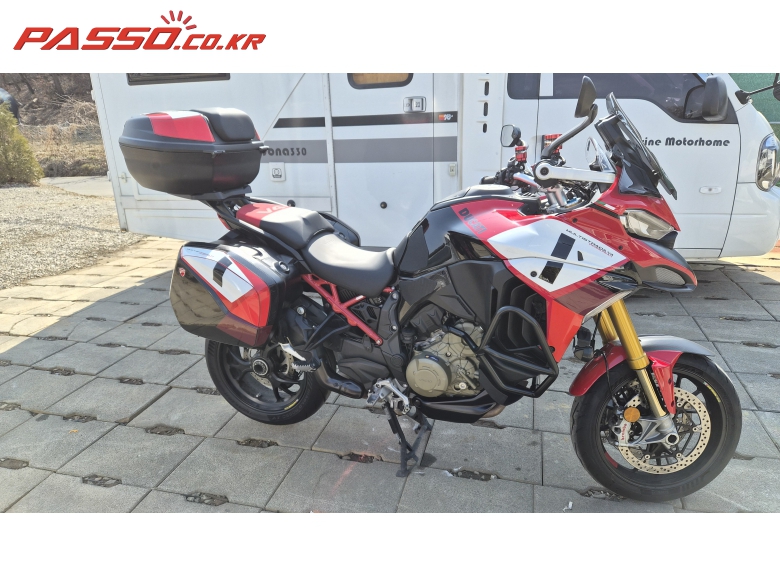 Ducati 멀티스트라다 V4 파이커스 피크