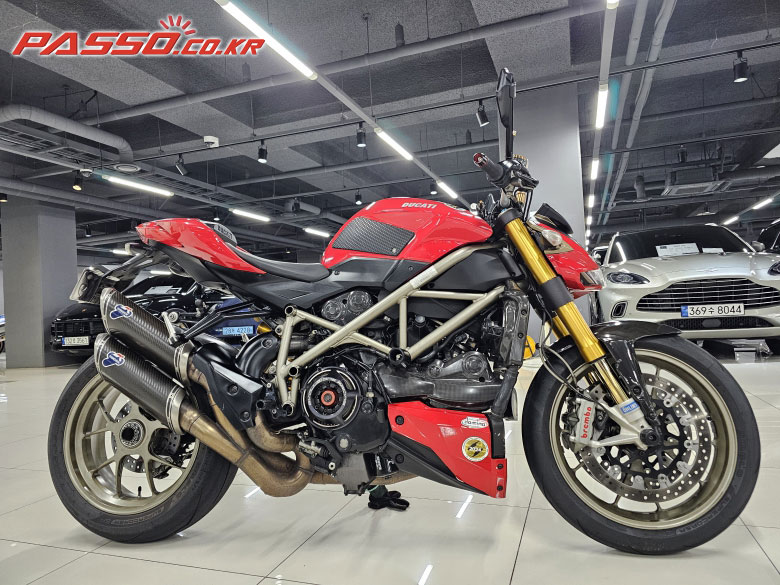 Ducati 스트리트파이터 S