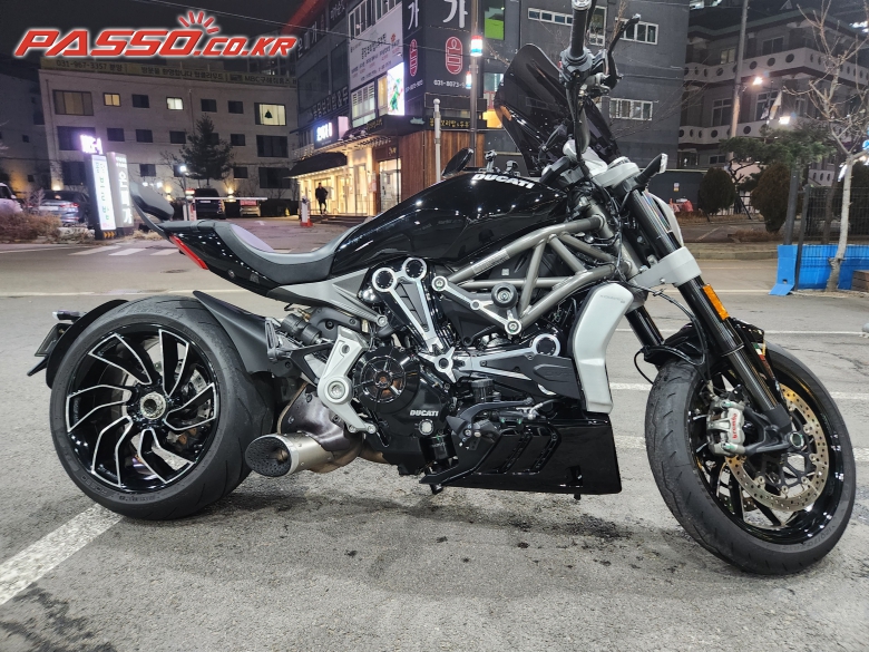 Ducati X 디아벨 S