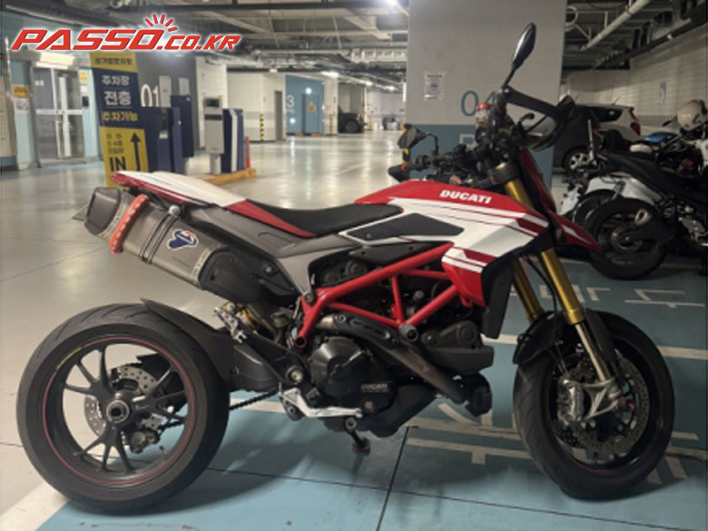Ducati 하이퍼모타드 939 SP