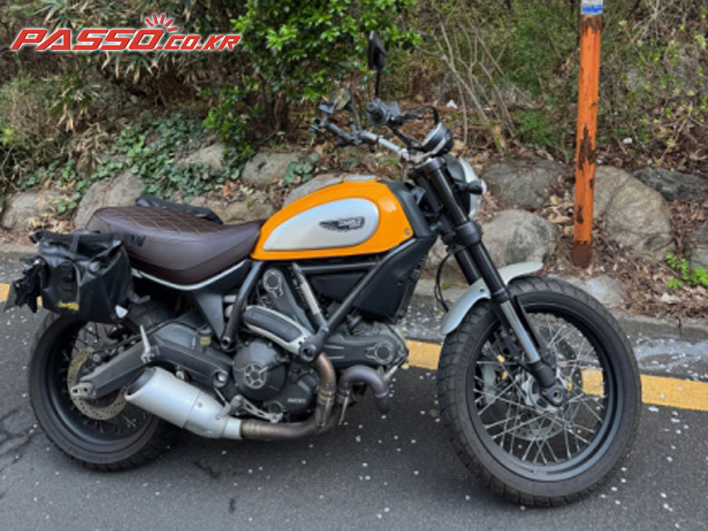 Ducati 스크램블러 클래식