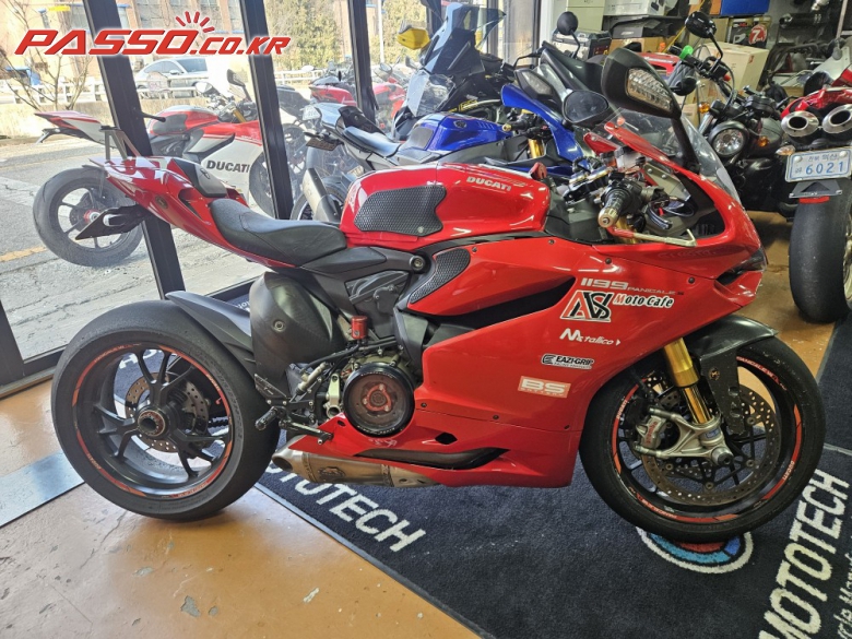 Ducati 1199 파니갈레 S