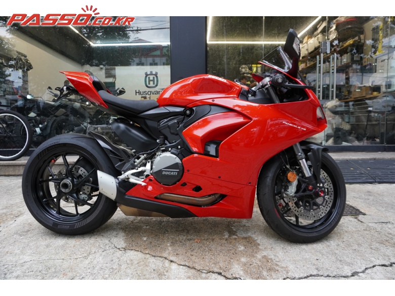 Ducati 파니갈레 V2