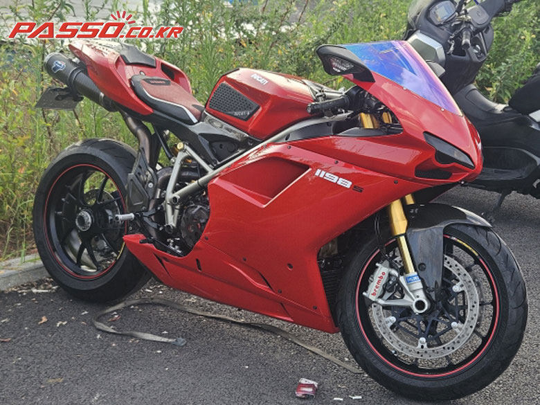 Ducati 1198 S