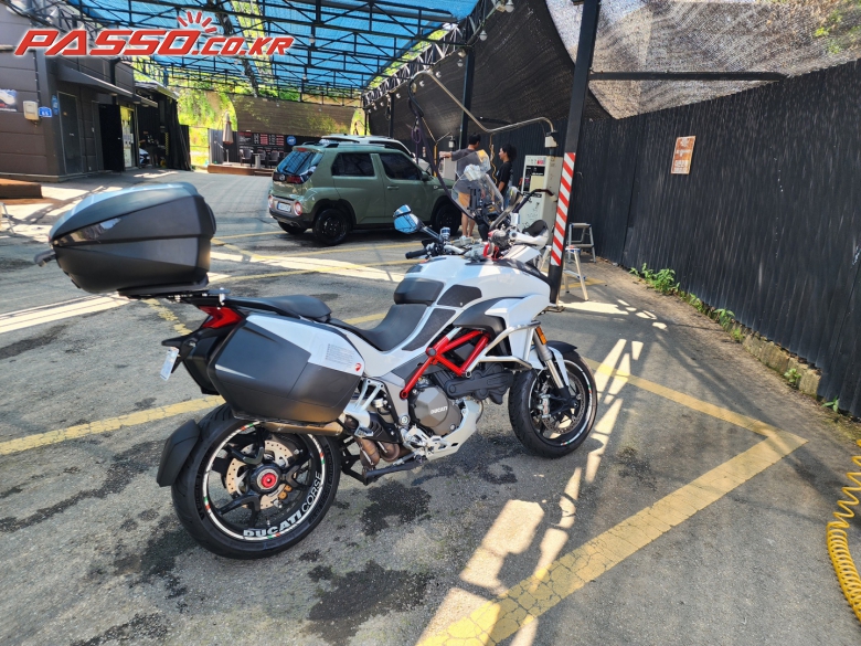 Ducati 멀티스트라다 1200 S