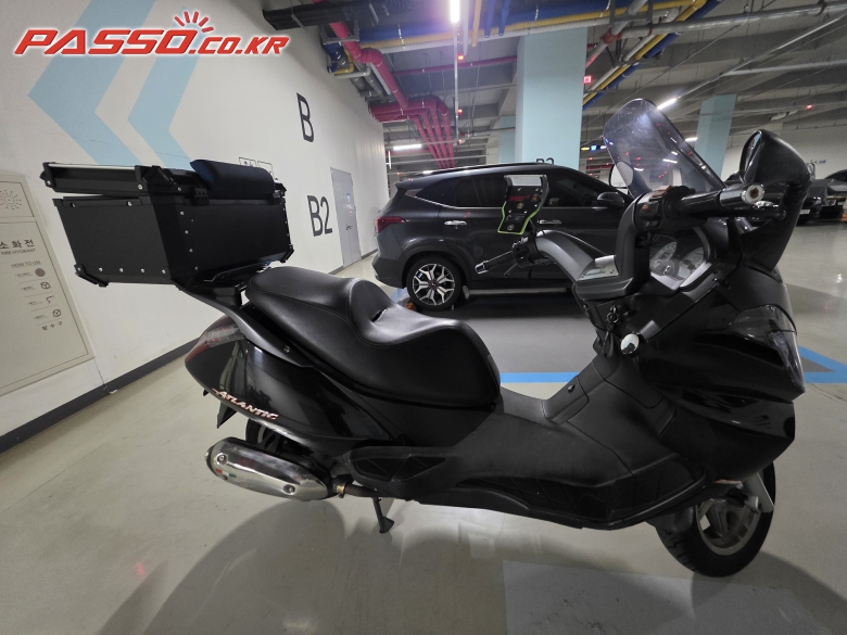 Aprilia 아틀란틱 300