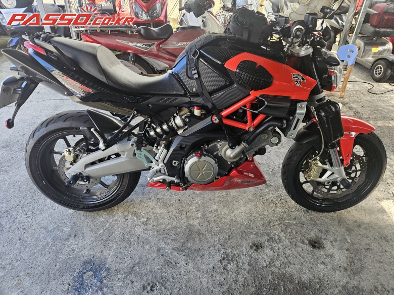 Aprilia 쉬버 750