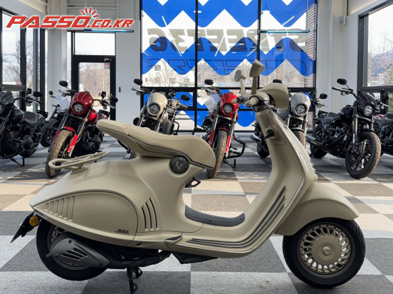 Vespa 946 드래곤