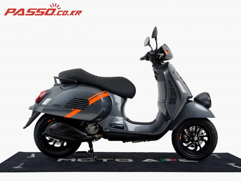 Vespa GTV 300