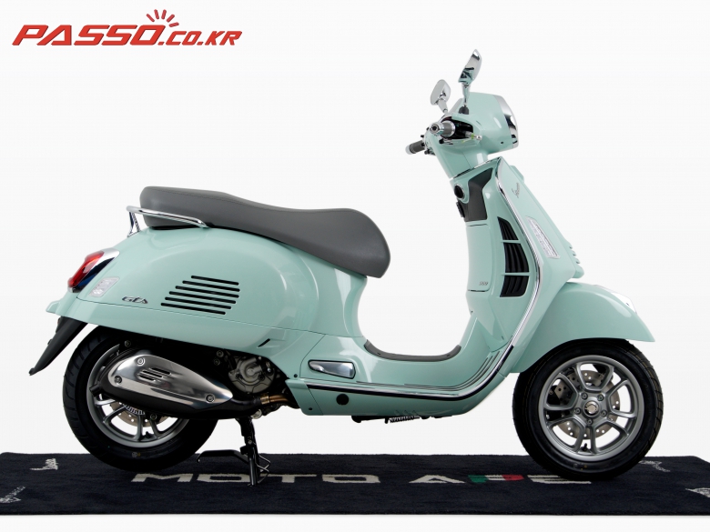 Vespa GTS 300 클래식