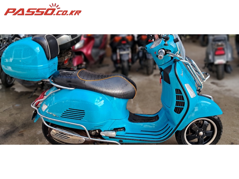 Vespa GTS 300
