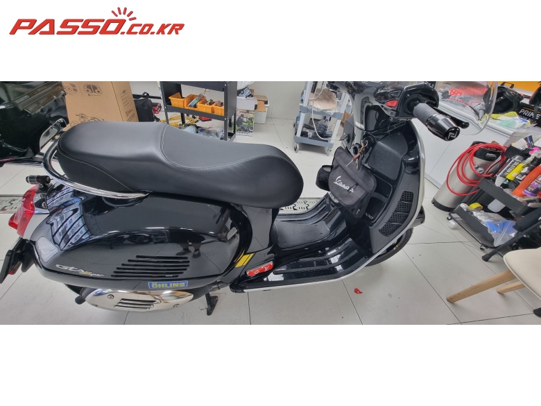 Vespa GTS 300 슈퍼테크