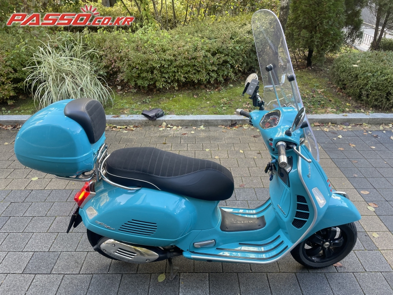 Vespa GTS 300 슈퍼스포츠
