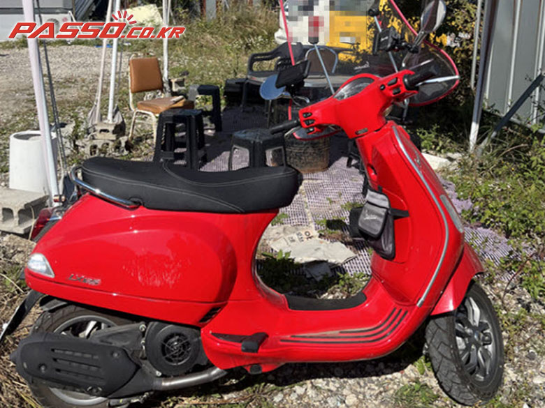 Vespa LVX 125