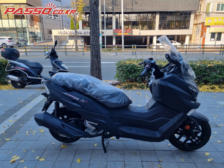 SYM 조이맥스 Z 300 플러스 ABS