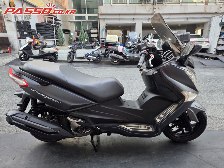 SYM 조이맥스 300 i