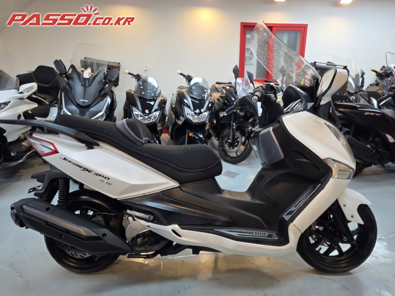 SYM 조이맥스 300 i ABS