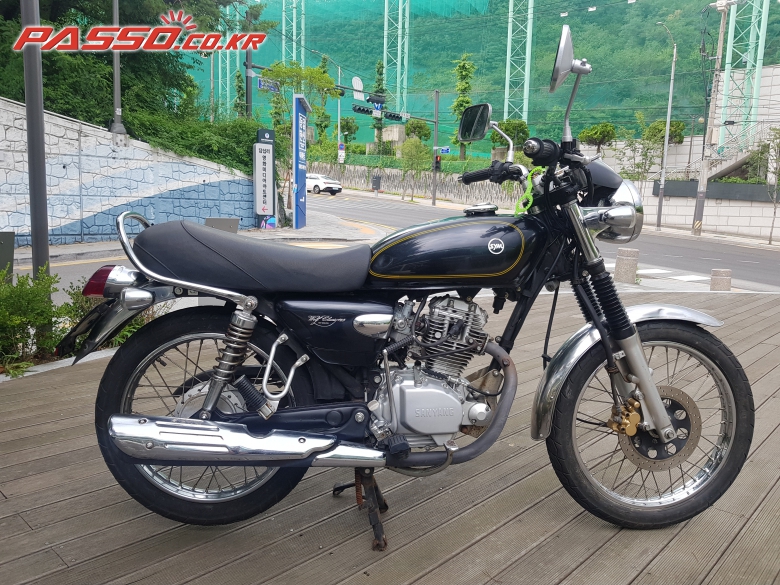 SYM 울프 125 클래식