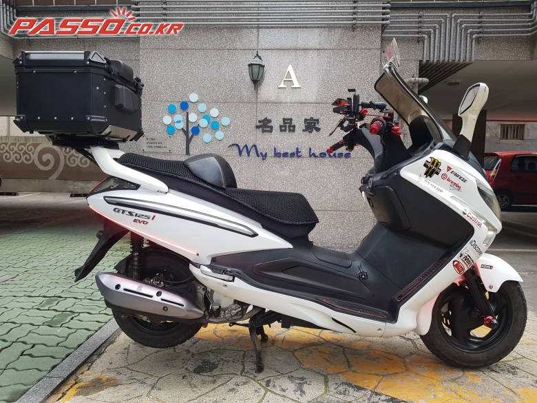 SYM 보이져 125 EFI