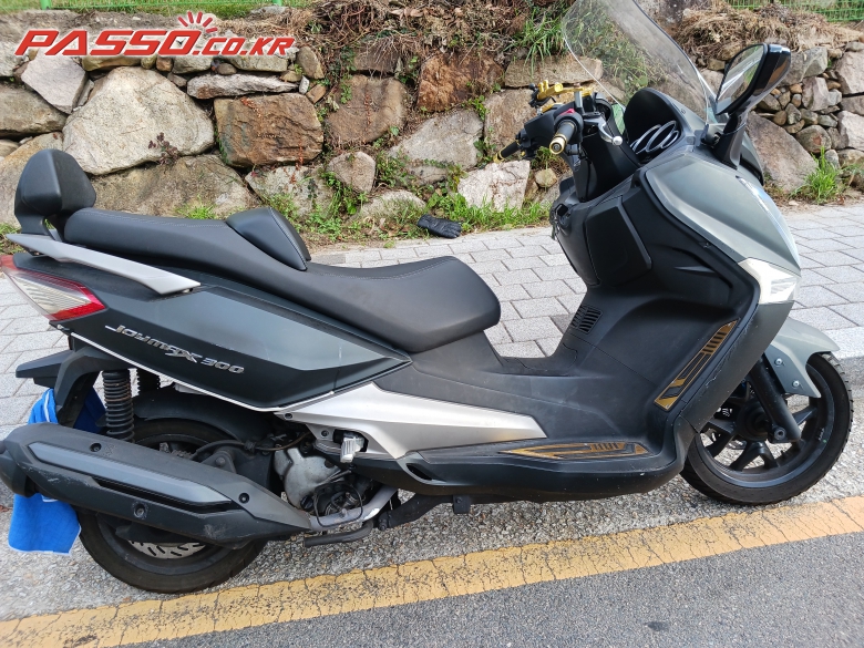 SYM 조이맥스 300 i