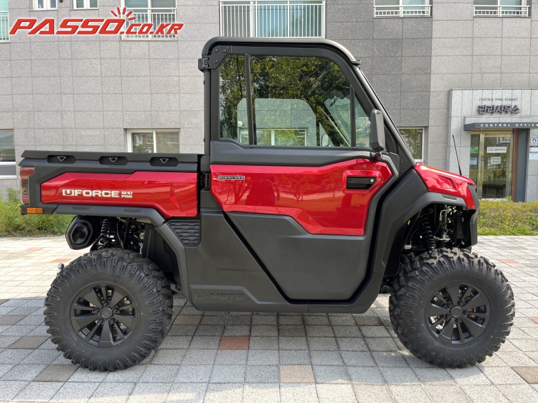 CFMOTO UFORCE 1000