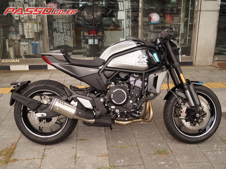 CFMOTO 700 CLX Sport