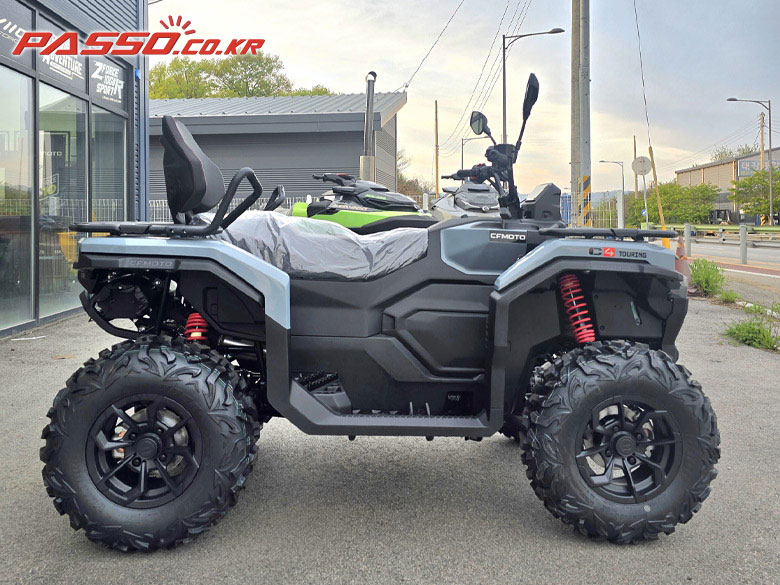 CFMOTO CFORCE C4 Touring