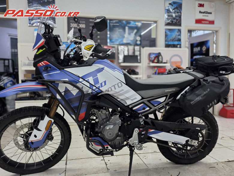 CFMOTO 450 MT