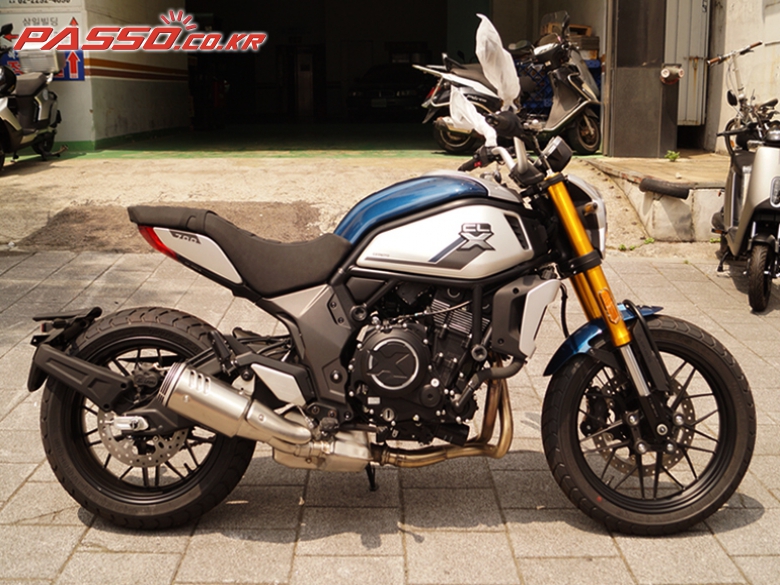 CFMOTO 700 CLX
