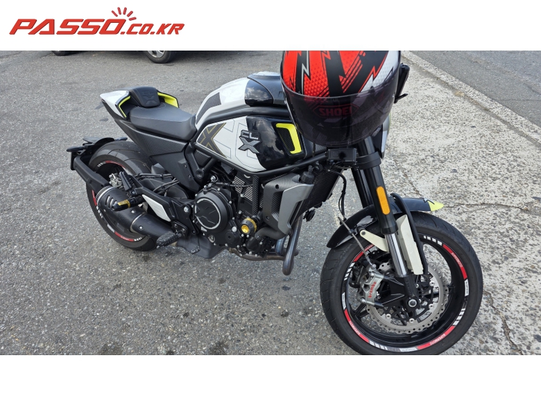 CFMOTO 700 CLX Sports