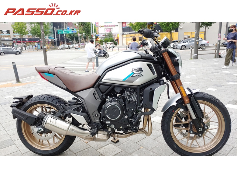 CFMOTO 700 CLX