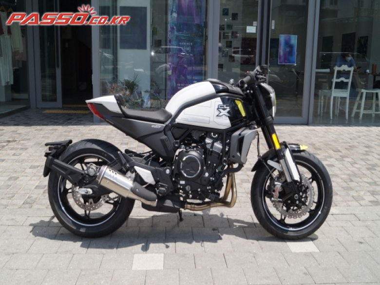 CFMOTO 700 CLX Sports