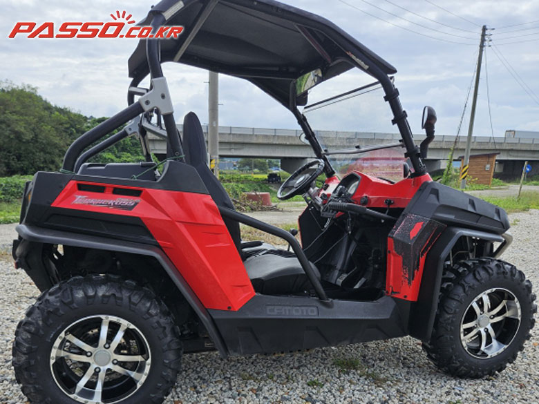 CFMOTO Z 6