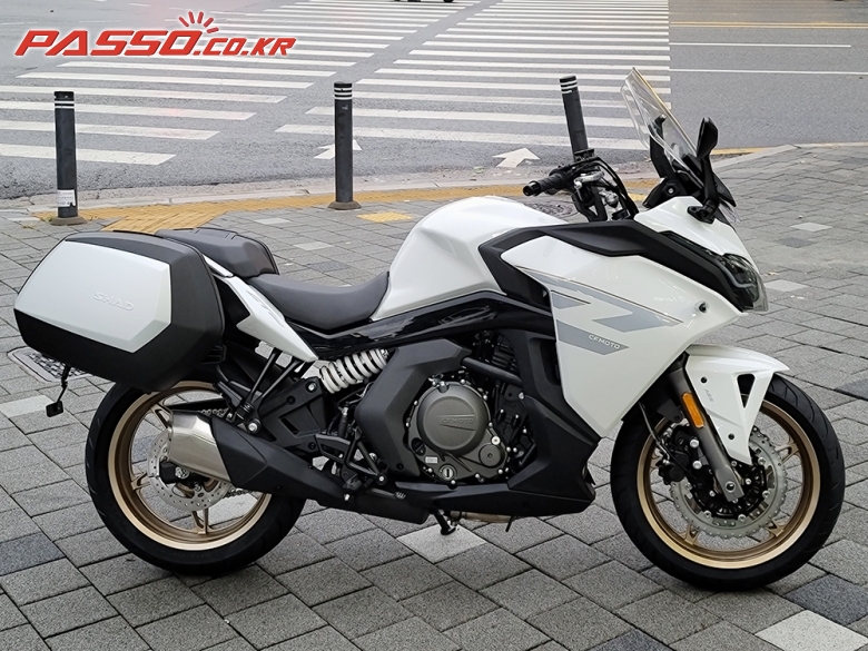 CFMOTO 650 GT