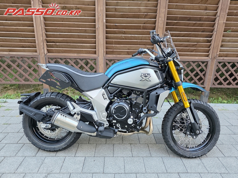 CFMOTO 700 CLX Adventure