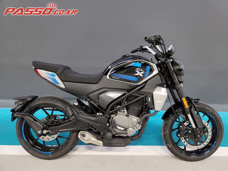 CFMOTO 300 CLX