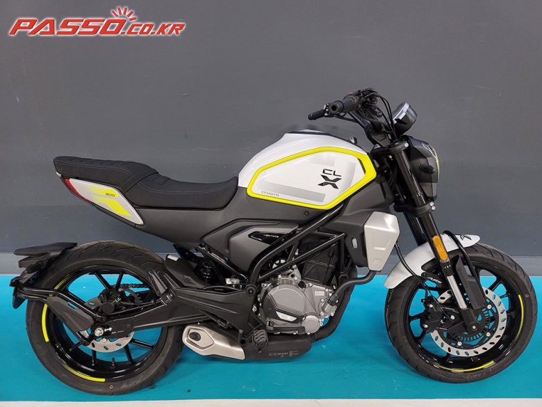 CFMOTO 300 CLX