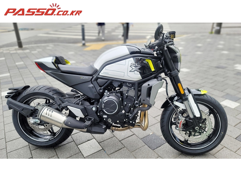 CFMOTO 700 CLX Sports
