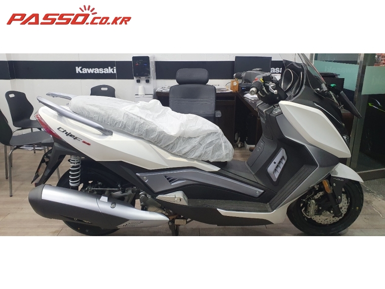 K&C Eric 300