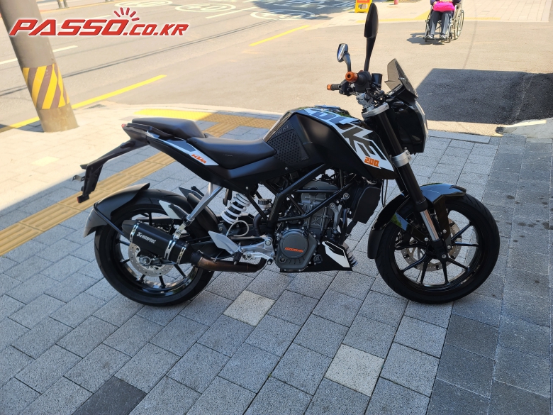 KTM 200 Duke