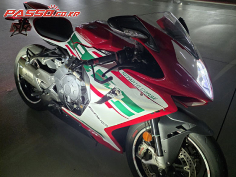 MV Agusta F3 800