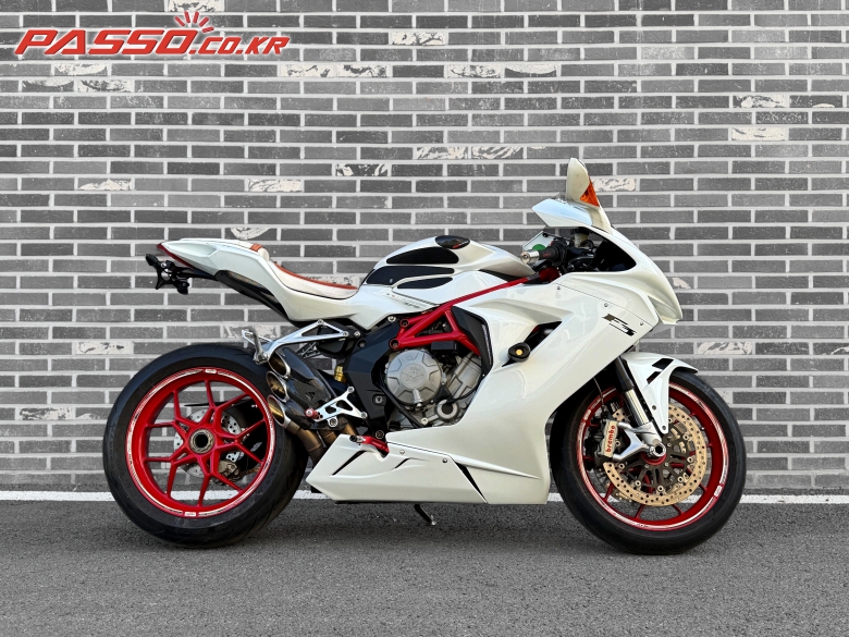 MV Agusta F3 675